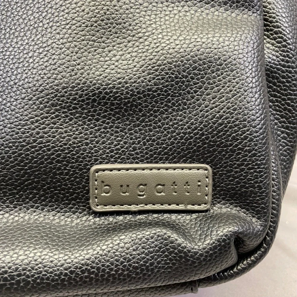 Bugatti Black Pebbled Vegan Leather 15.6